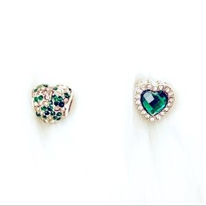 💎💎2 Silver Heart Green Gemstones Beads